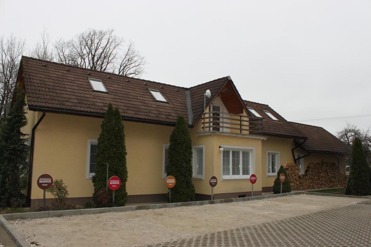 Dom Via Jasna Demaenova Villa Liptovský Mikuláš Екстериор снимка